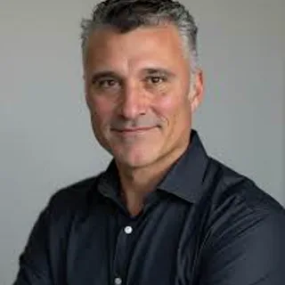Alex Thompson