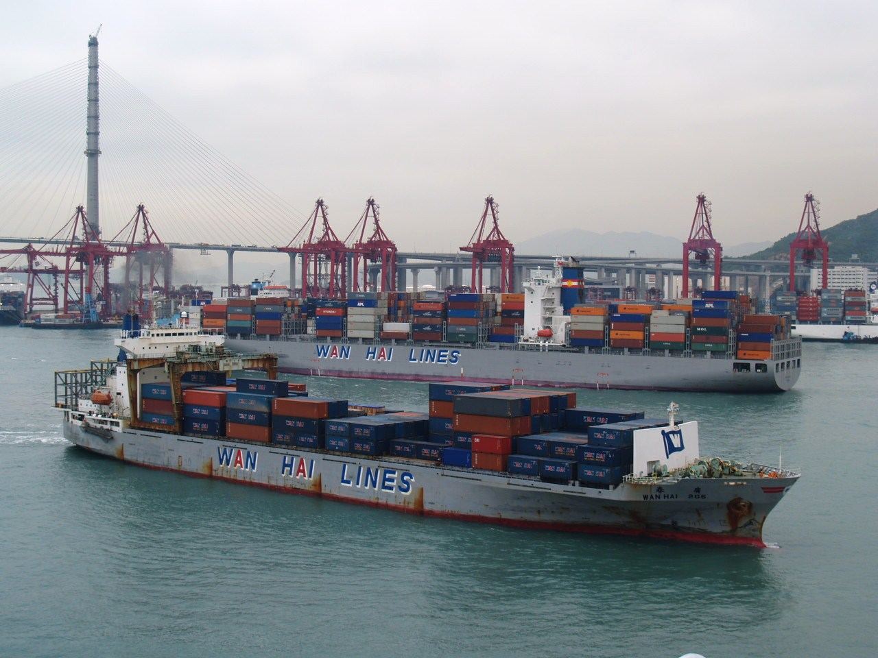 Wan Hai 206 At Hong Kong